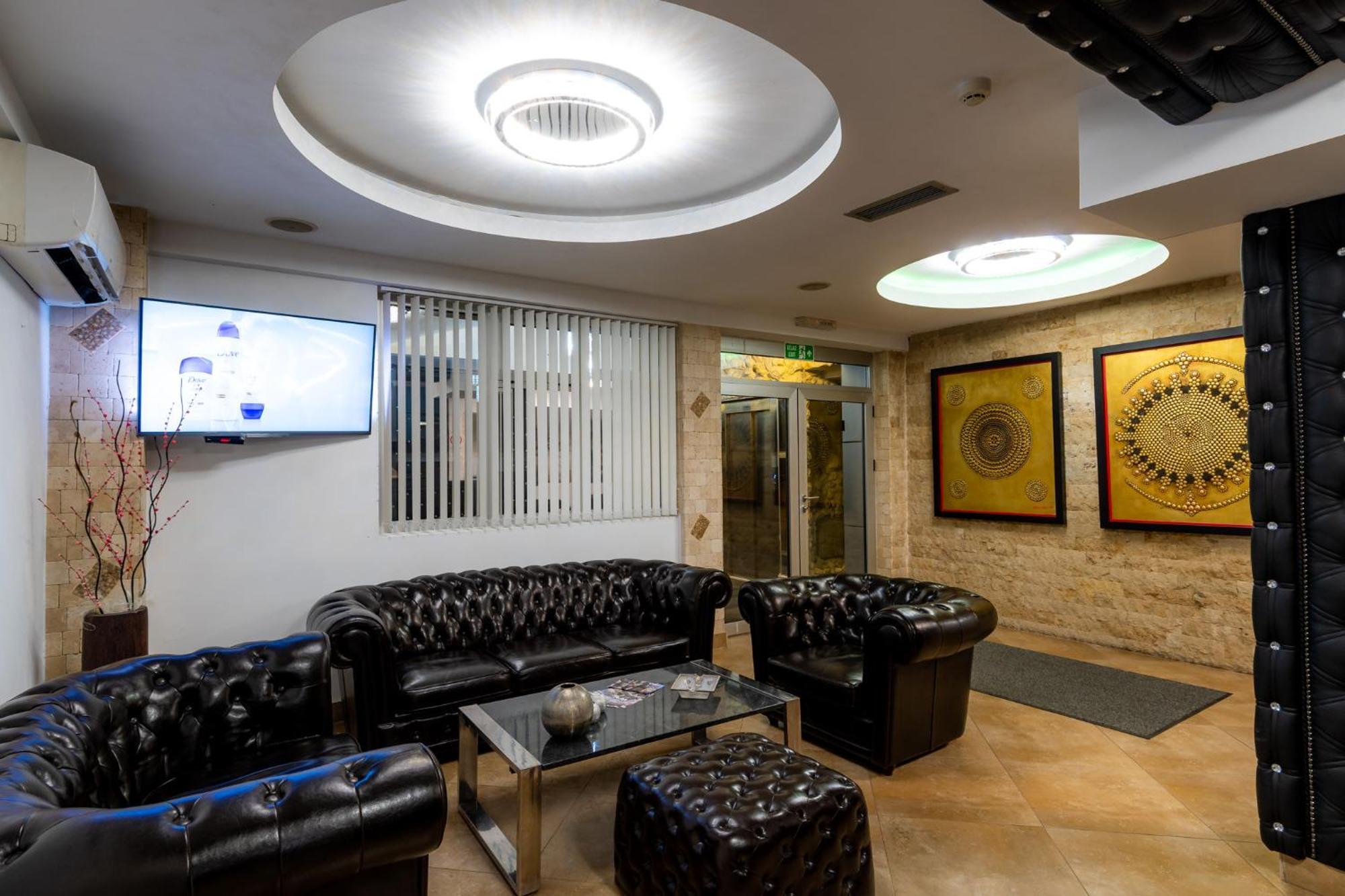 Olympic Wellness & Spa Hotel ベオグラード エクステリア 写真